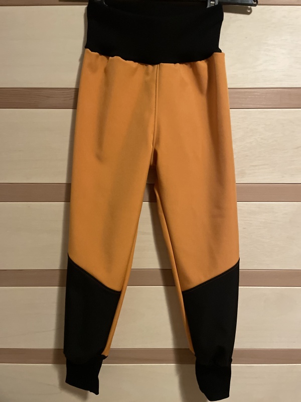 Softshell zimní 10/3-MEDOVÁ
